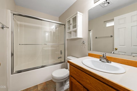 Tiny photo for 1029 SE Algonquian Loop, Prineville, OR 97754 (MLS # 220223055)