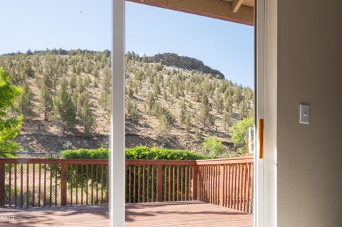 Tiny photo for 1029 SE Algonquian Loop, Prineville, OR 97754 (MLS # 220223055)