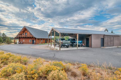 Tiny photo for 16762 Sandy Court, La Pine, OR 97739 (MLS # 220190082)