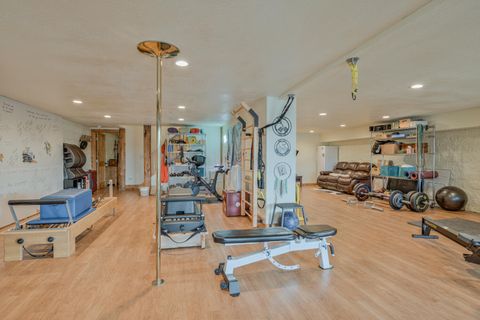 Tiny photo for 16762 Sandy Court, La Pine, OR 97739 (MLS # 220190082)