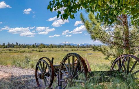 Tiny photo for 16762 Sandy Court, La Pine, OR 97739 (MLS # 220190082)