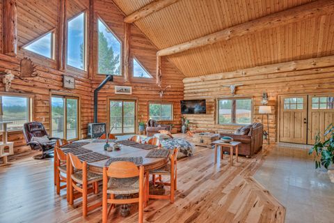 Tiny photo for 16762 Sandy Court, La Pine, OR 97739 (MLS # 220190082)