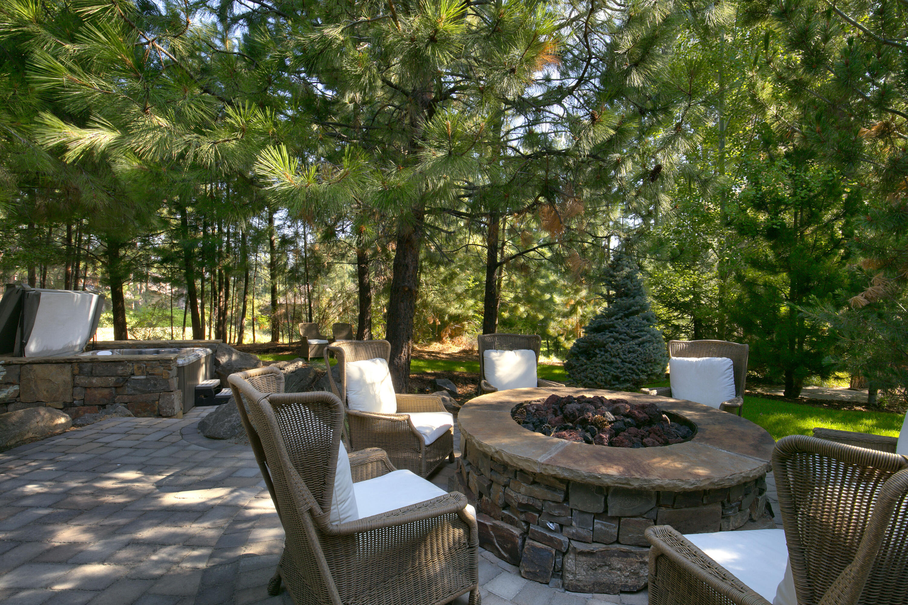 PointsWest - Residential