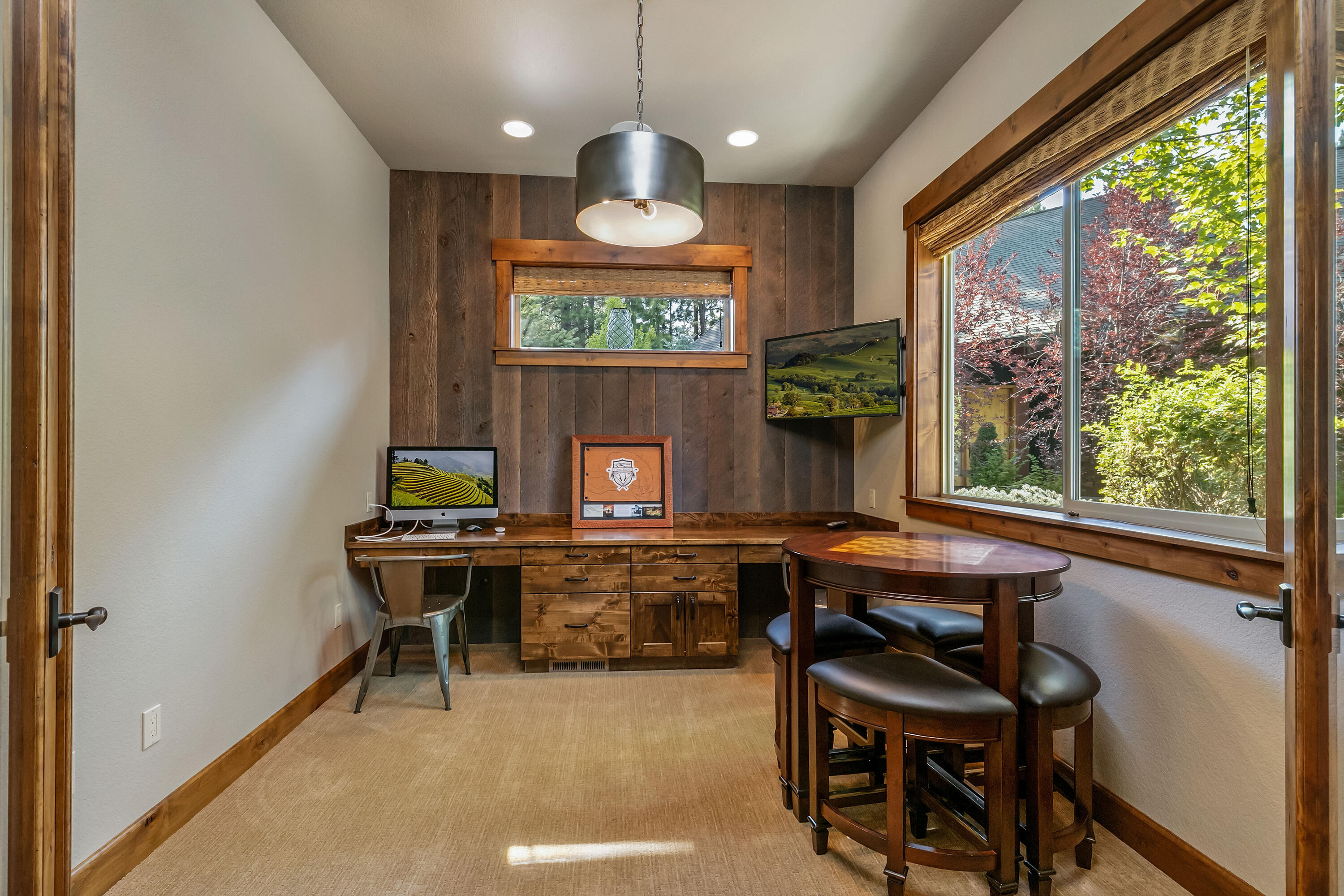 PointsWest - Residential