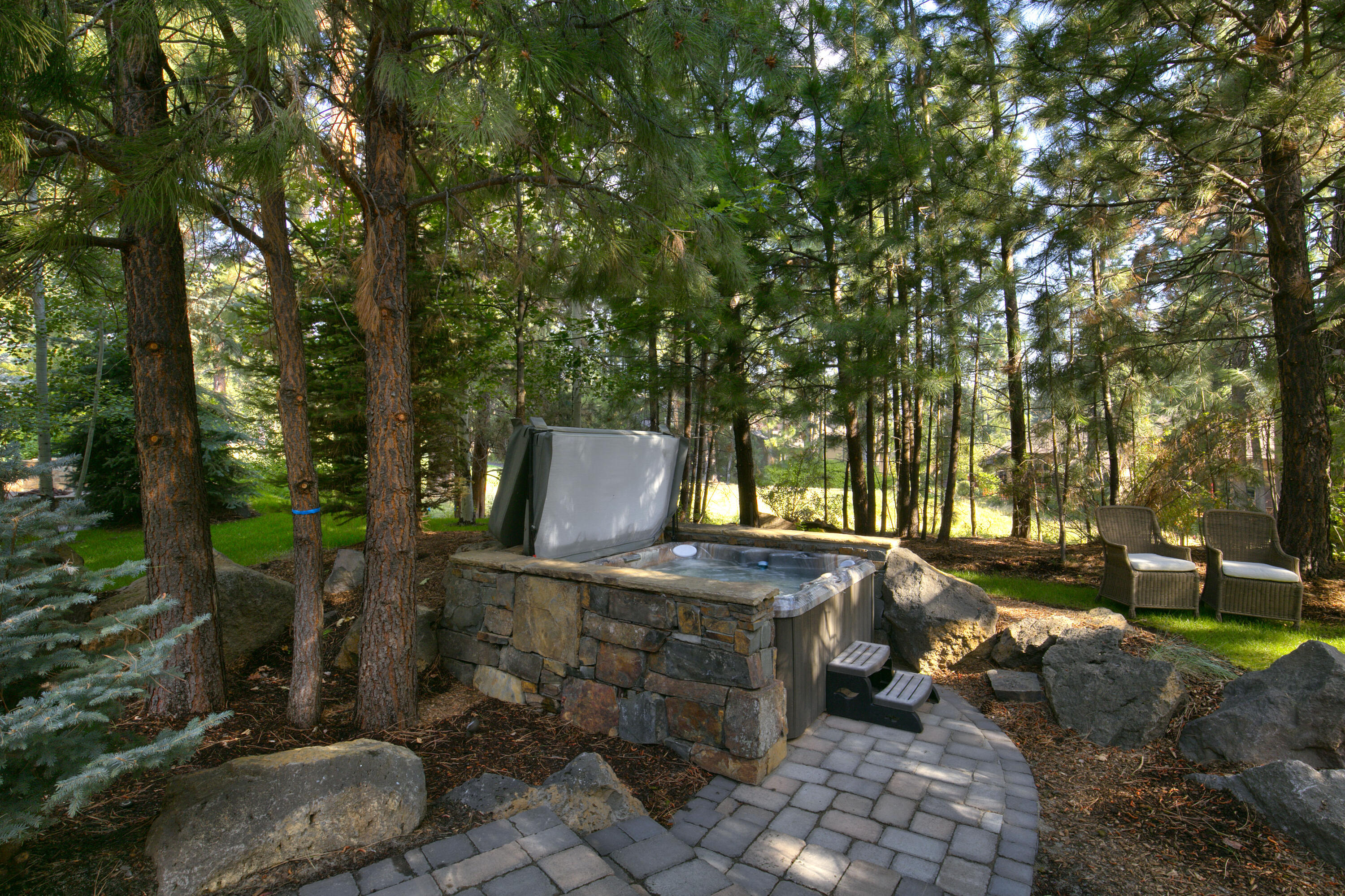 PointsWest - Residential