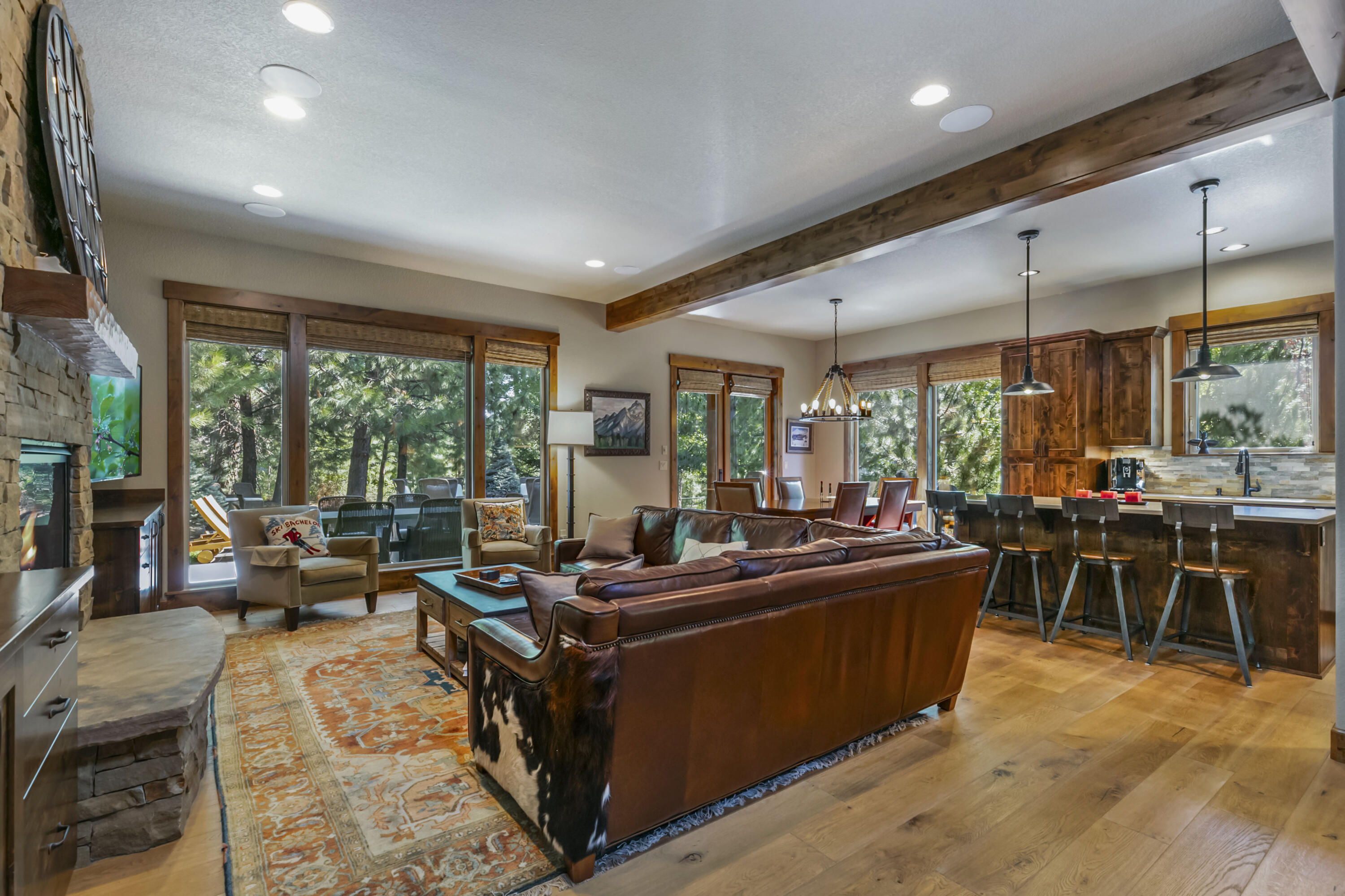 PointsWest - Residential