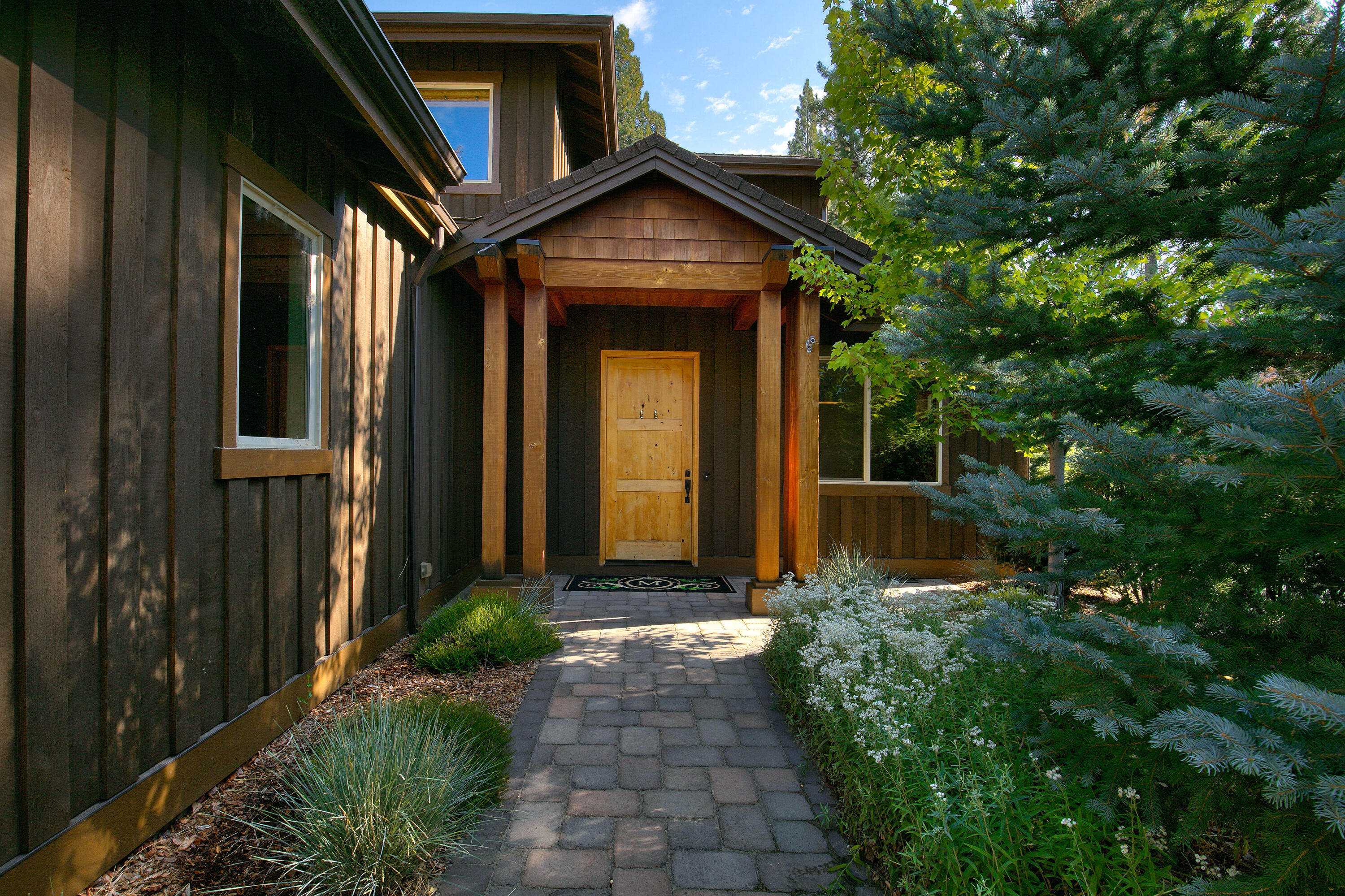 PointsWest - Residential