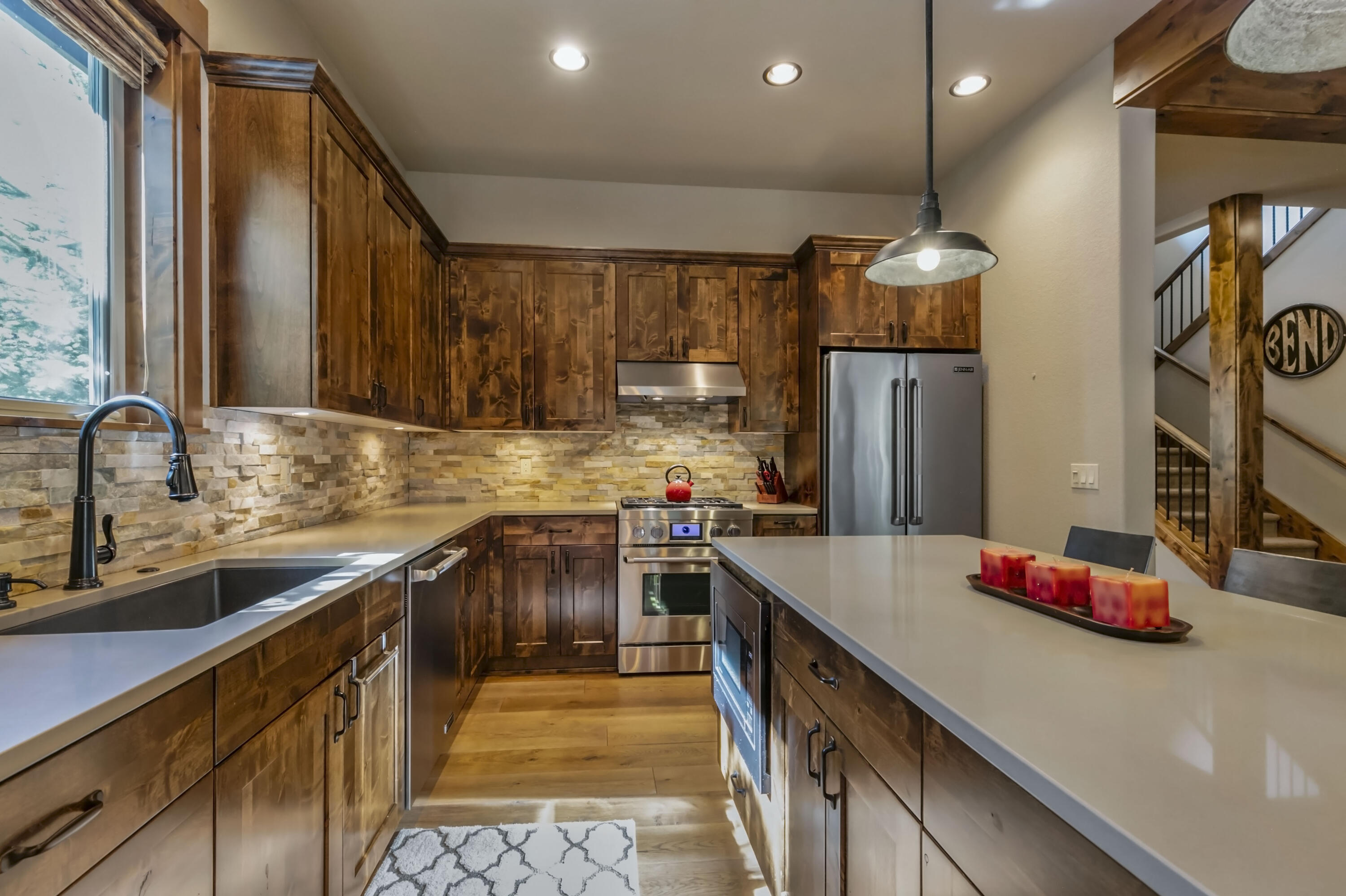 PointsWest - Residential