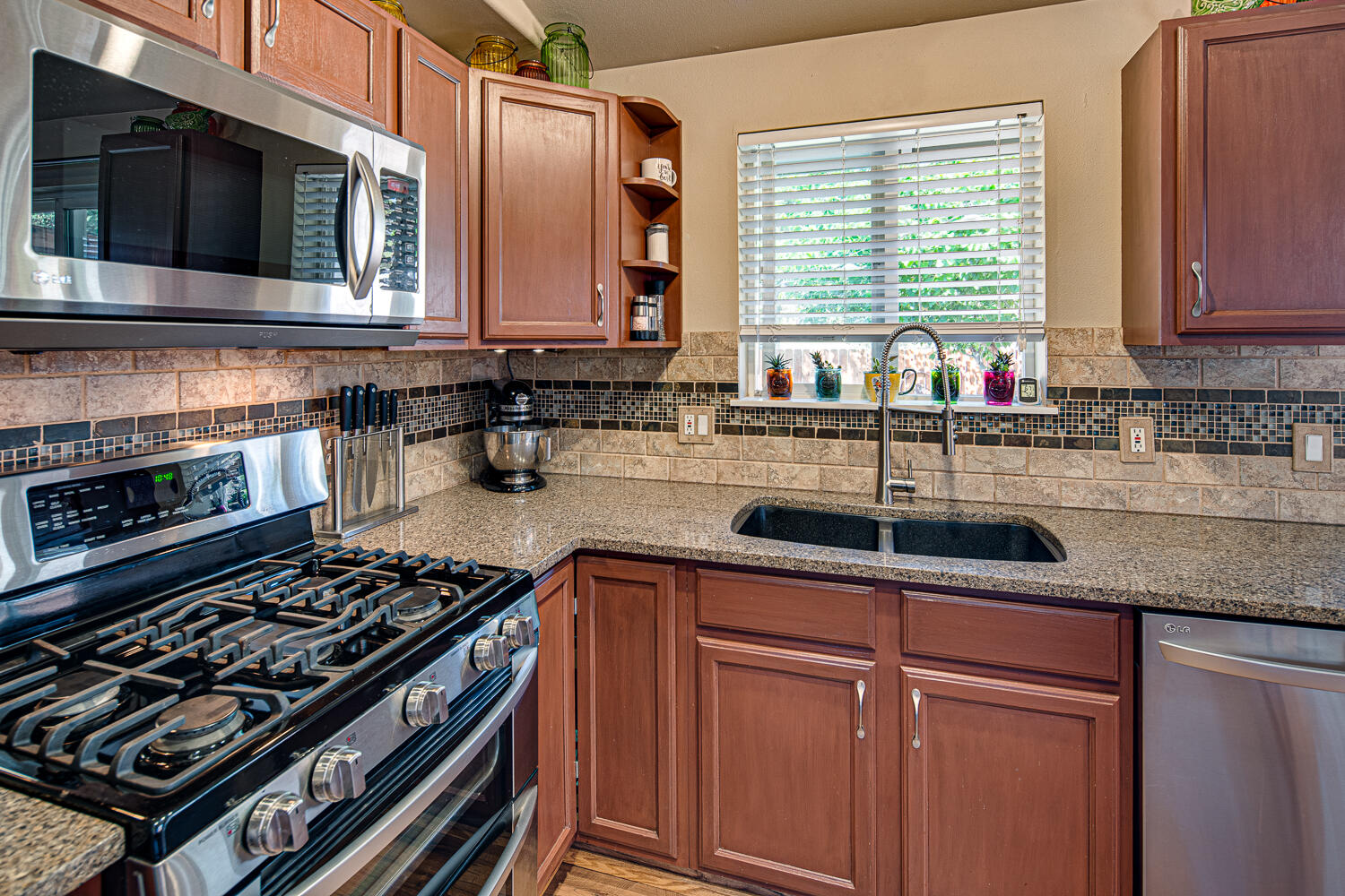 Rock Ridge - Residential