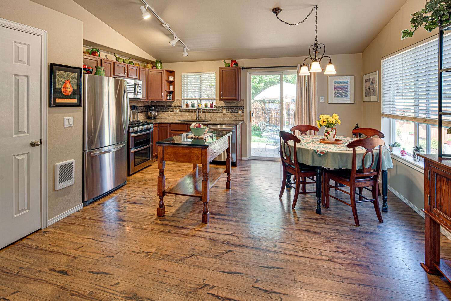 Rock Ridge - Residential