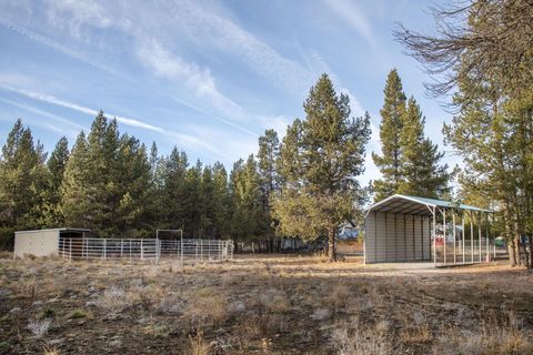 Tiny photo for 52505 Deer Field Drive, La Pine, OR 97739 (MLS # 220212468)
