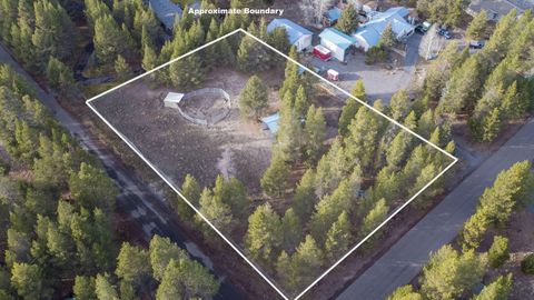 Tiny photo for 52505 Deer Field Drive, La Pine, OR 97739 (MLS # 220212468)