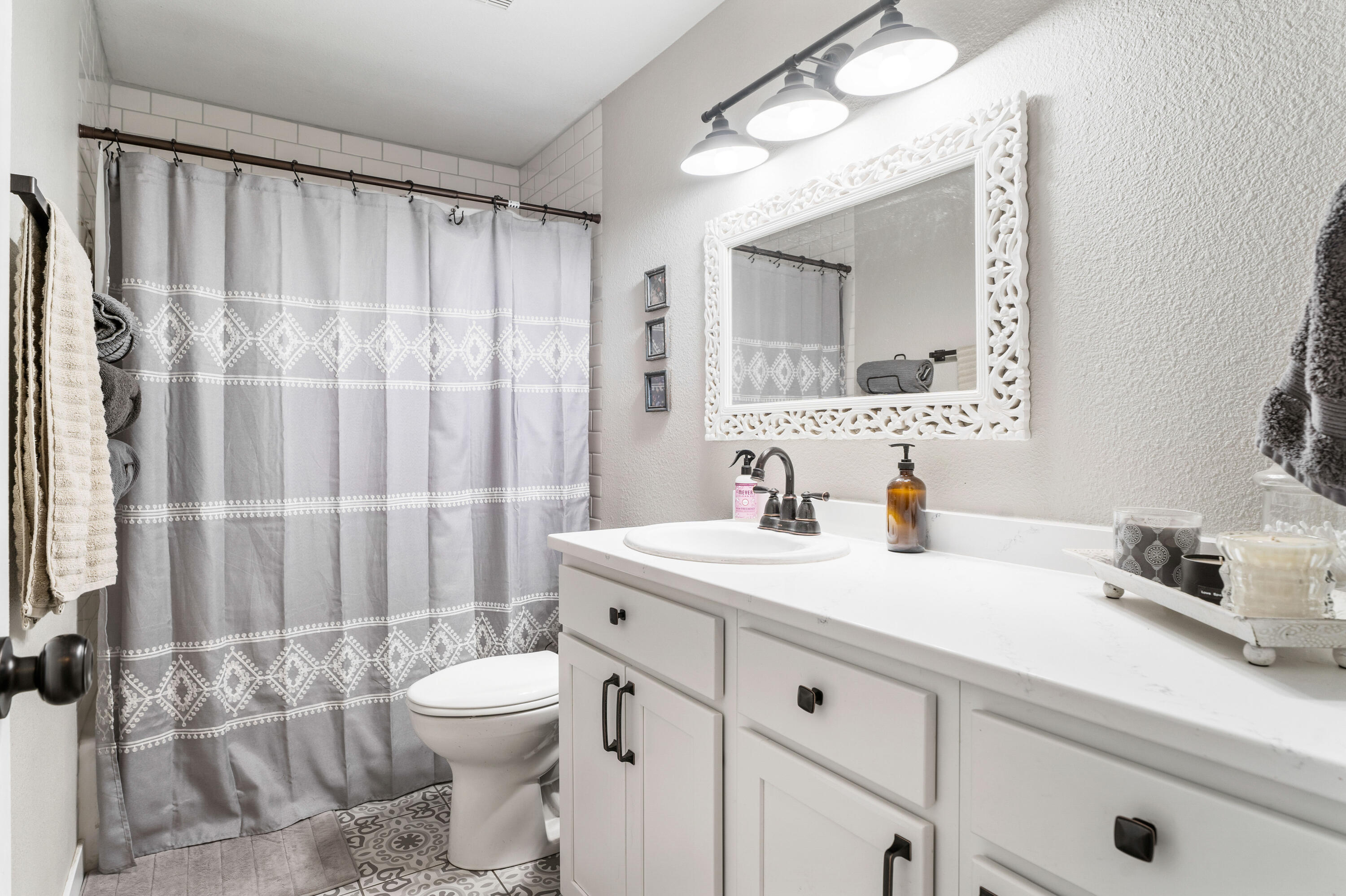 Antelope Meadows - Residential