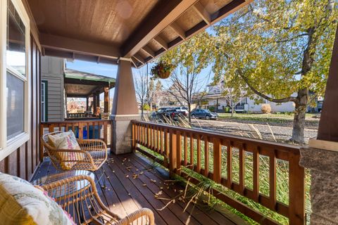 Tiny photo for 2880 NE Rainier Drive, Bend, OR 97701 (MLS # 220211640)