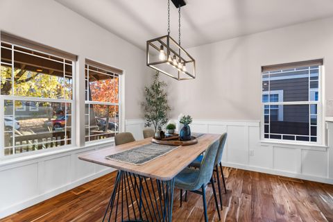 Tiny photo for 2880 NE Rainier Drive, Bend, OR 97701 (MLS # 220211640)