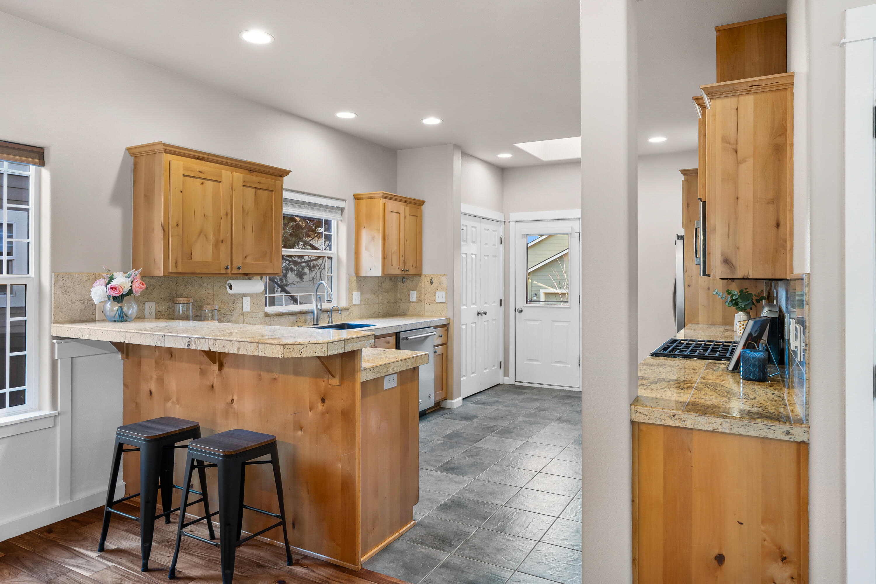 Oakview - Residential