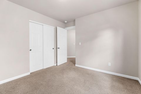 Tiny photo for 2880 NE Rainier Drive, Bend, OR 97701 (MLS # 220211640)