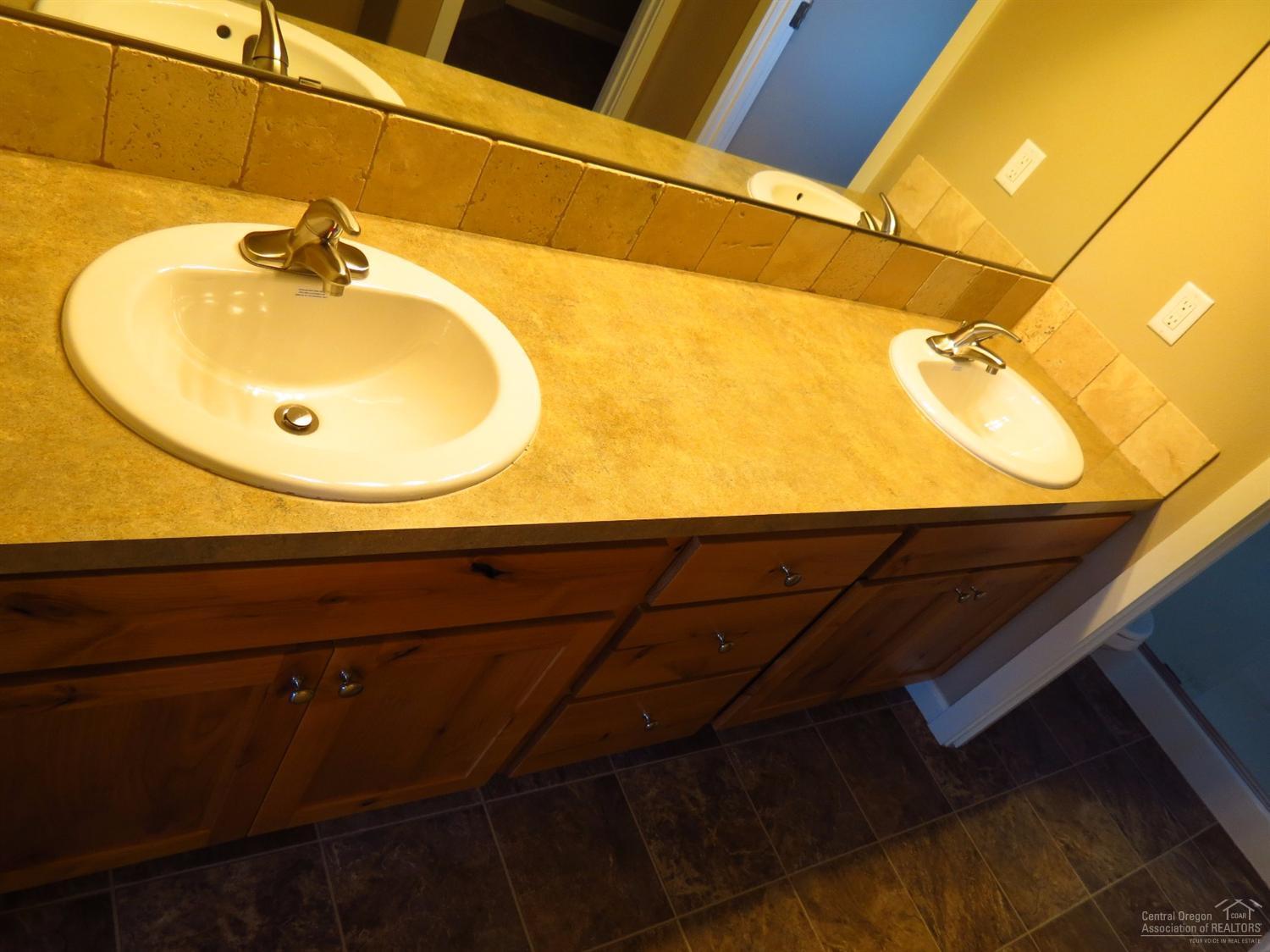 Julina Park - Residential