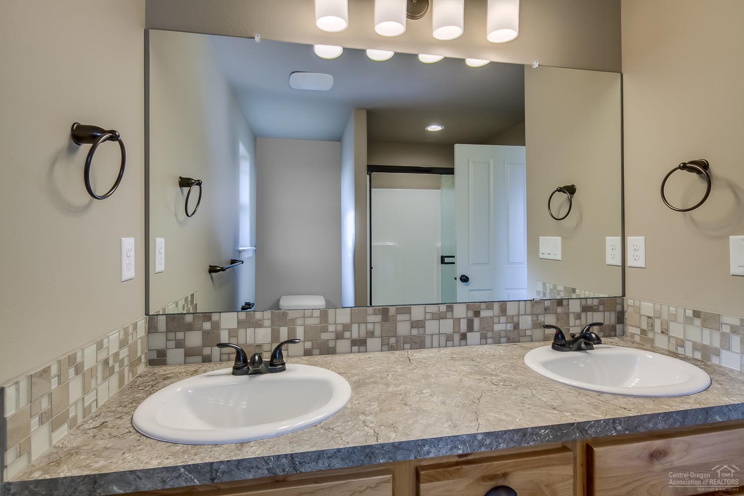 Fieldstone Crossing - Residential