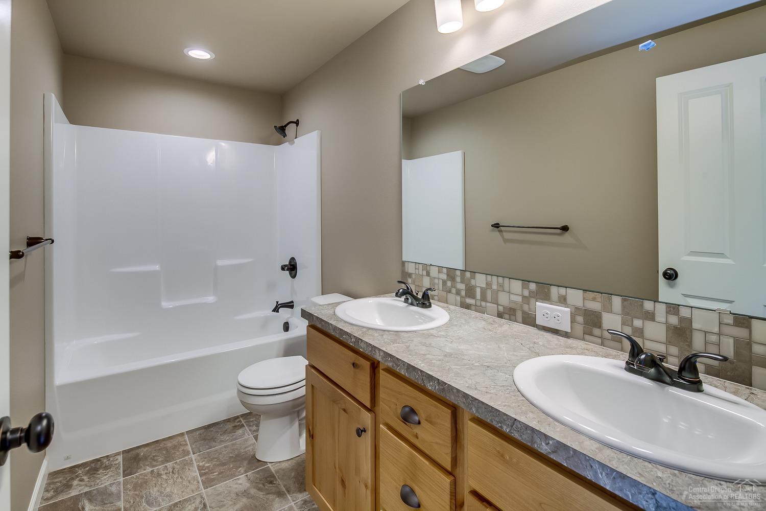 Fieldstone Crossing - Residential