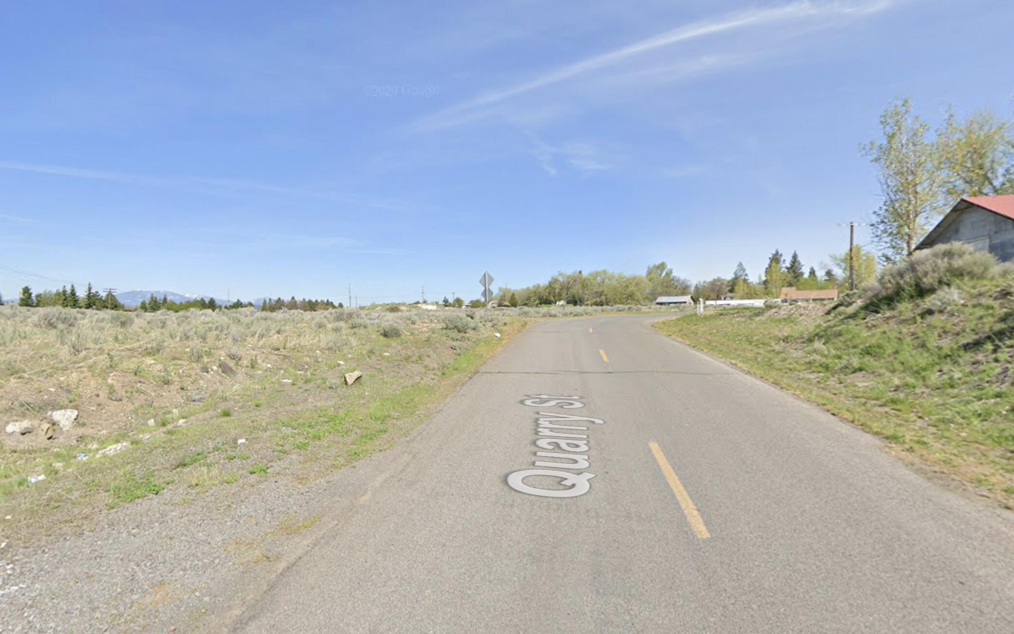 Pelican City - Commercial Sale