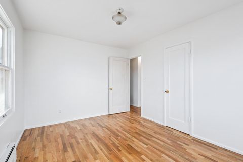 Tiny photo for 303 SW Deer Street, Prineville, OR 97754 (MLS # 220212062)