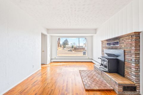 Tiny photo for 303 SW Deer Street, Prineville, OR 97754 (MLS # 220212062)