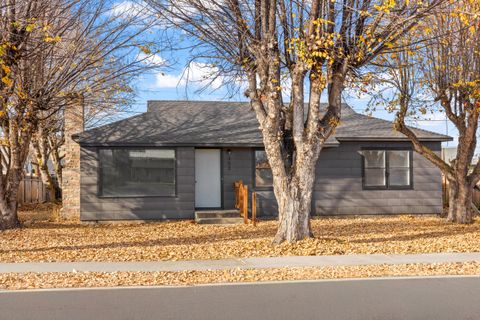 Tiny photo for 303 SW Deer Street, Prineville, OR 97754 (MLS # 220212062)