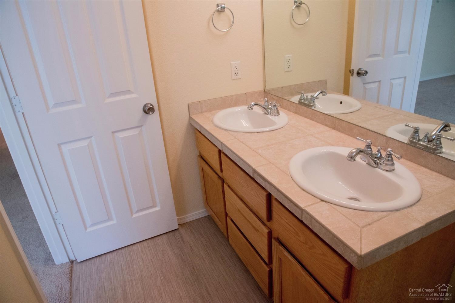 Elkhorn Estates - Residential