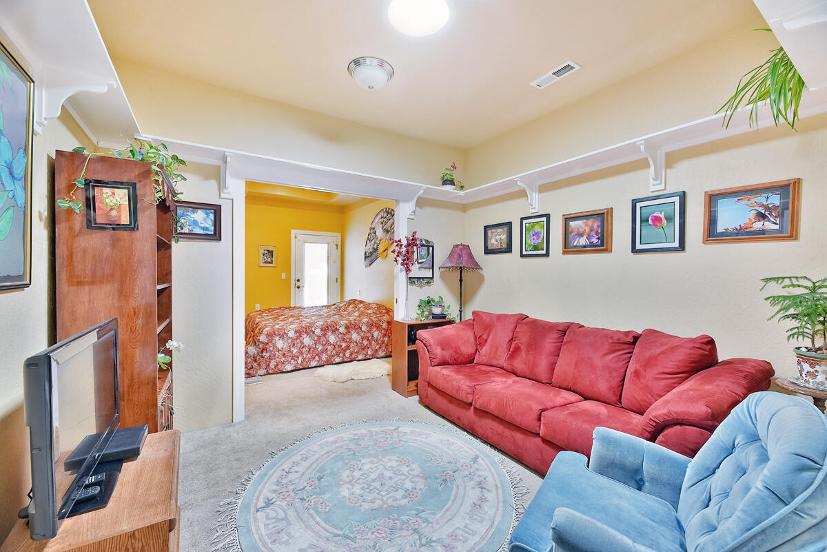 Twin Creeks Crossing Phase III - Residential