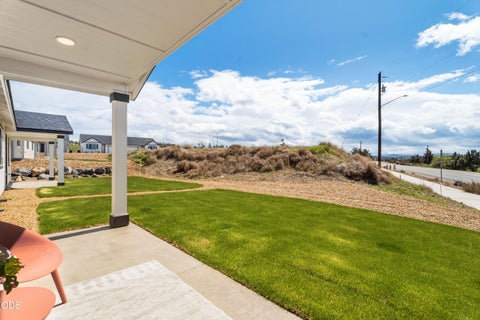 Tiny photo for 891 SE Starview Avenue, Madras, OR 97741 (MLS # 220224228)