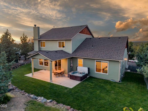 Tiny photo for 17101 SE Hopi Road, Prineville, OR 97754 (MLS # 220224527)