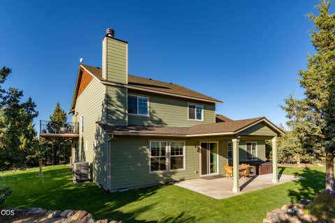 Tiny photo for 17101 SE Hopi Road, Prineville, OR 97754 (MLS # 220224527)
