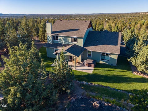 Tiny photo for 17101 SE Hopi Road, Prineville, OR 97754 (MLS # 220224527)