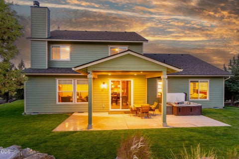 Tiny photo for 17101 SE Hopi Road, Prineville, OR 97754 (MLS # 220224527)