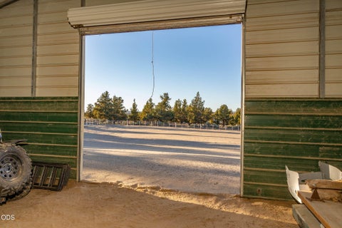 Tiny photo for 17101 SE Hopi Road, Prineville, OR 97754 (MLS # 220224527)