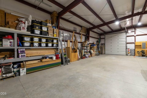 Tiny photo for 17101 SE Hopi Road, Prineville, OR 97754 (MLS # 220224527)