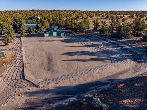 Tiny photo for 17101 SE Hopi Road, Prineville, OR 97754 (MLS # 220224527)