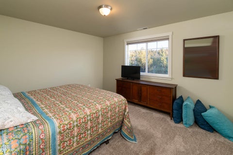 Tiny photo for 17101 SE Hopi Road, Prineville, OR 97754 (MLS # 220224527)