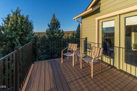 Tiny photo for 17101 SE Hopi Road, Prineville, OR 97754 (MLS # 220224527)