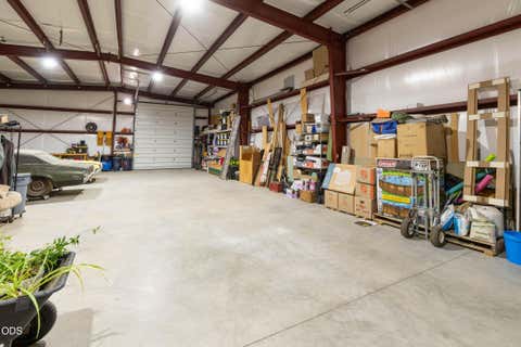 Tiny photo for 17101 SE Hopi Road, Prineville, OR 97754 (MLS # 220224527)