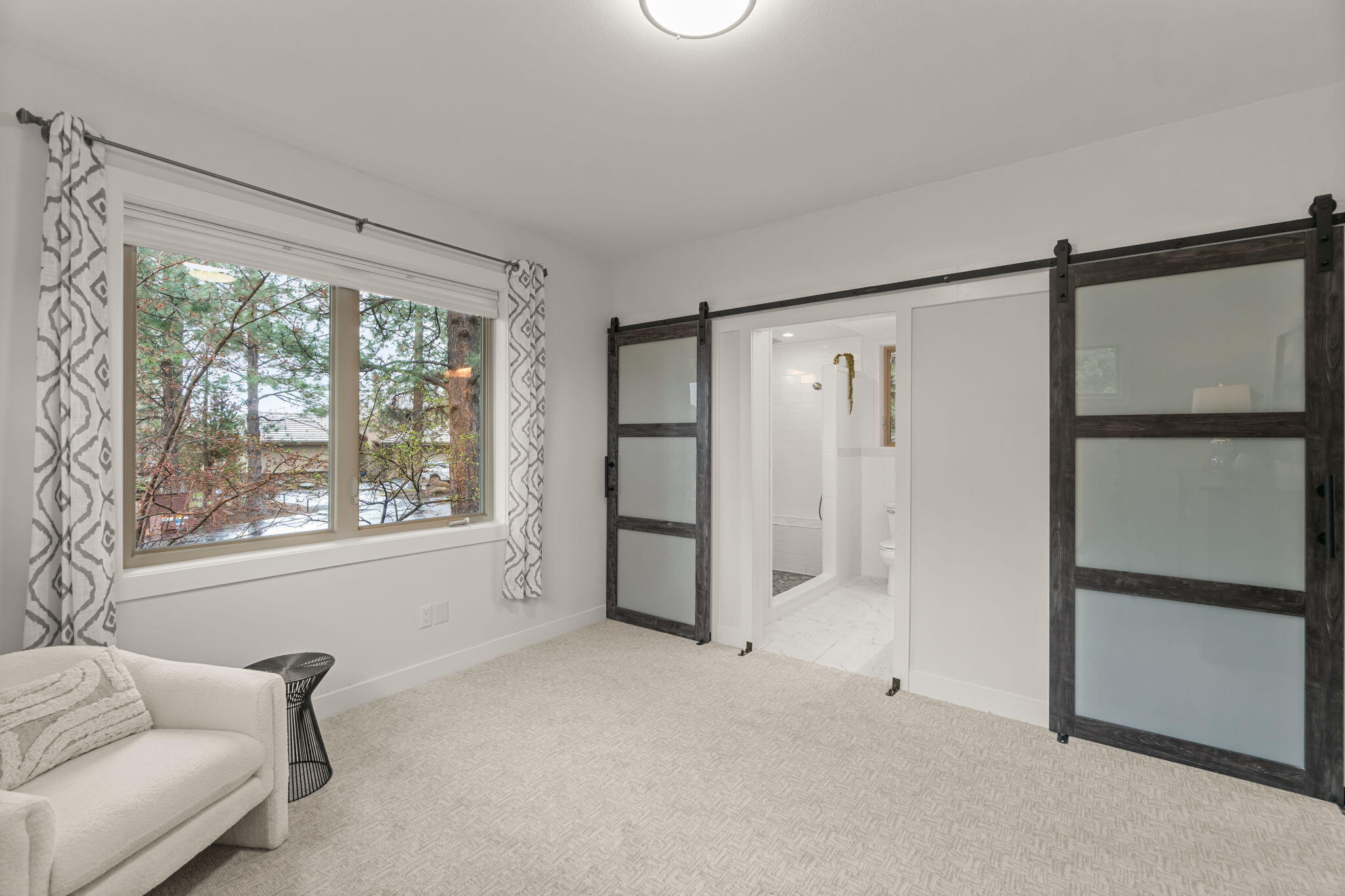 Broken Top - Residential