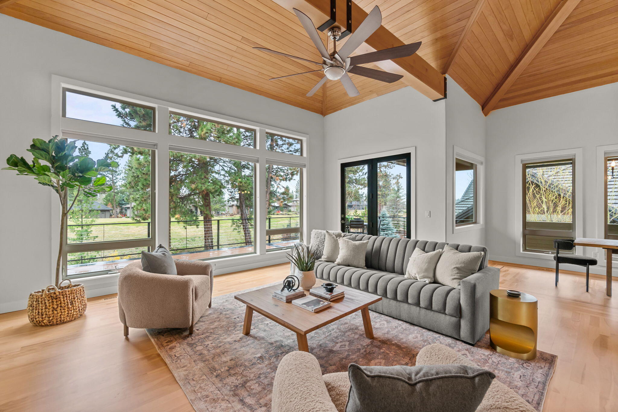 Broken Top - Residential