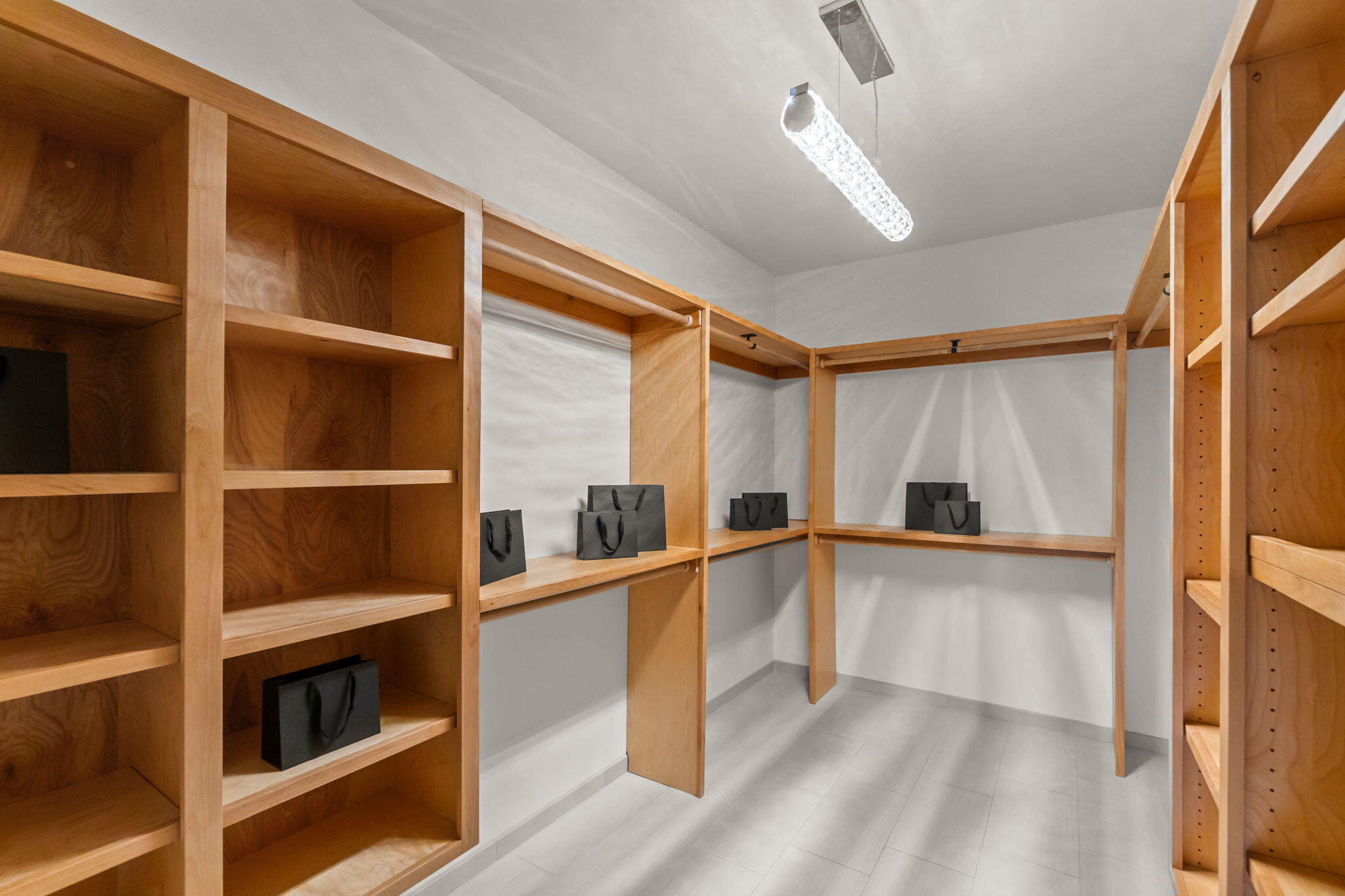 Broken Top - Residential