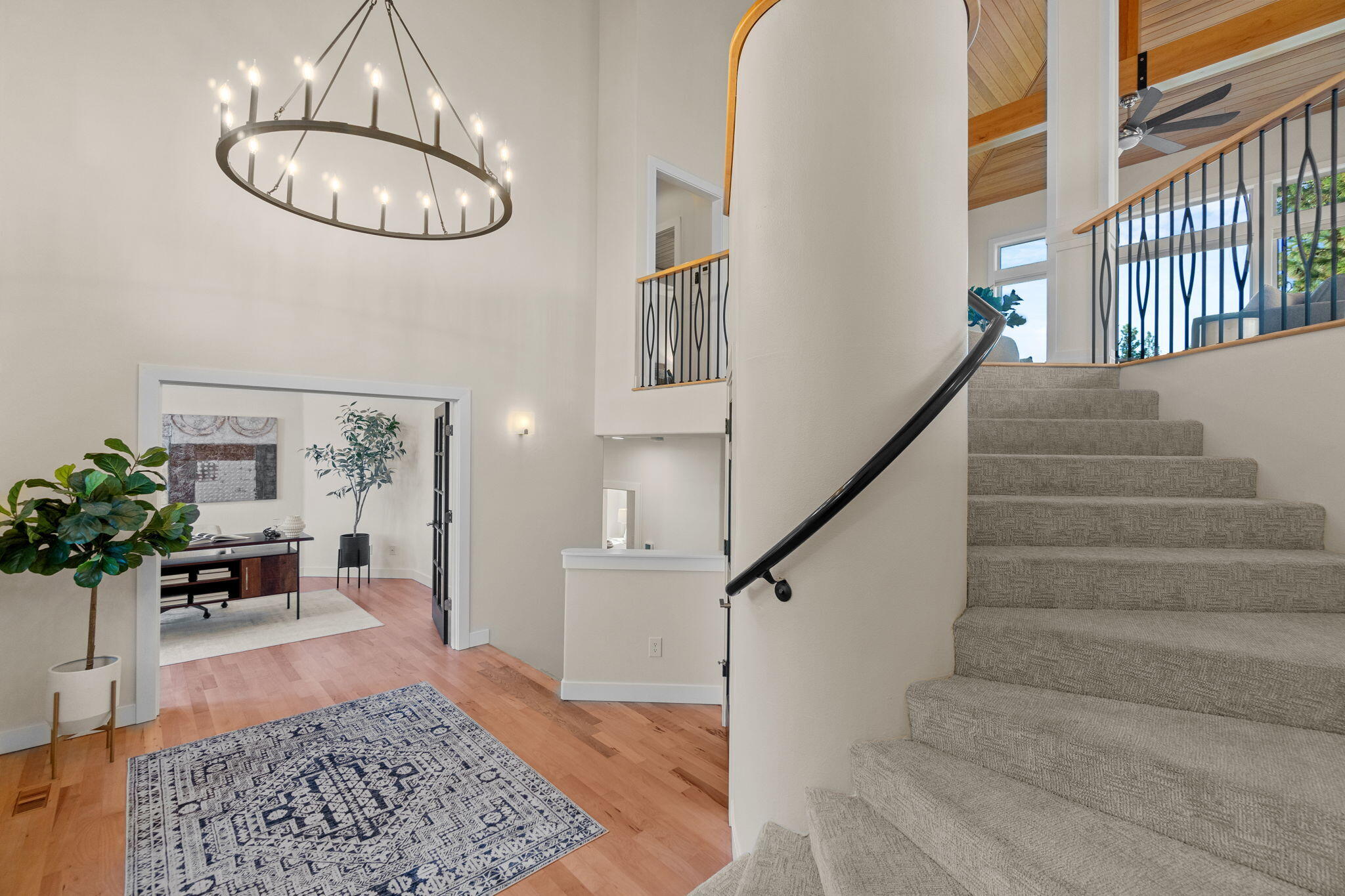 Broken Top - Residential