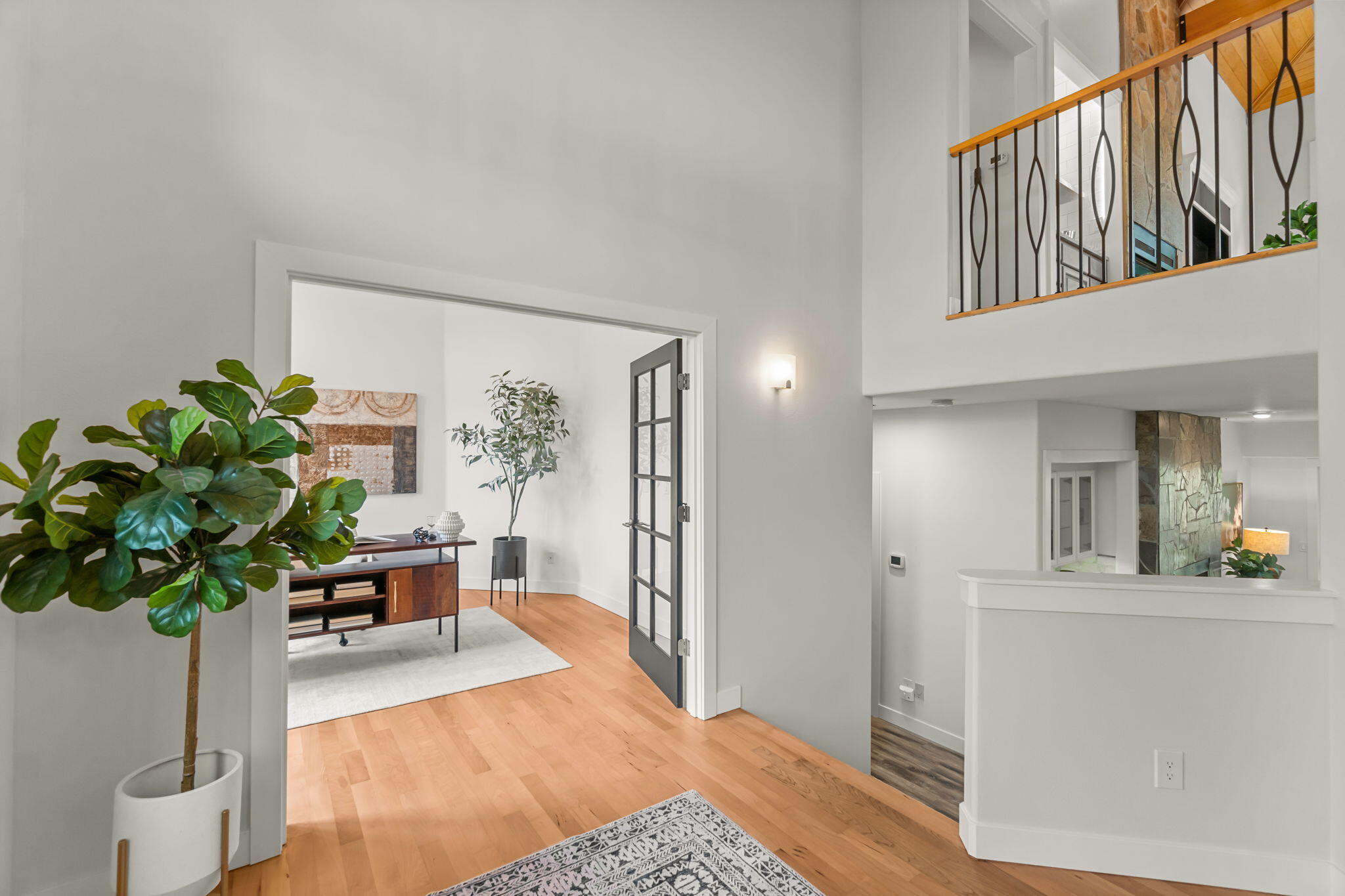 Broken Top - Residential