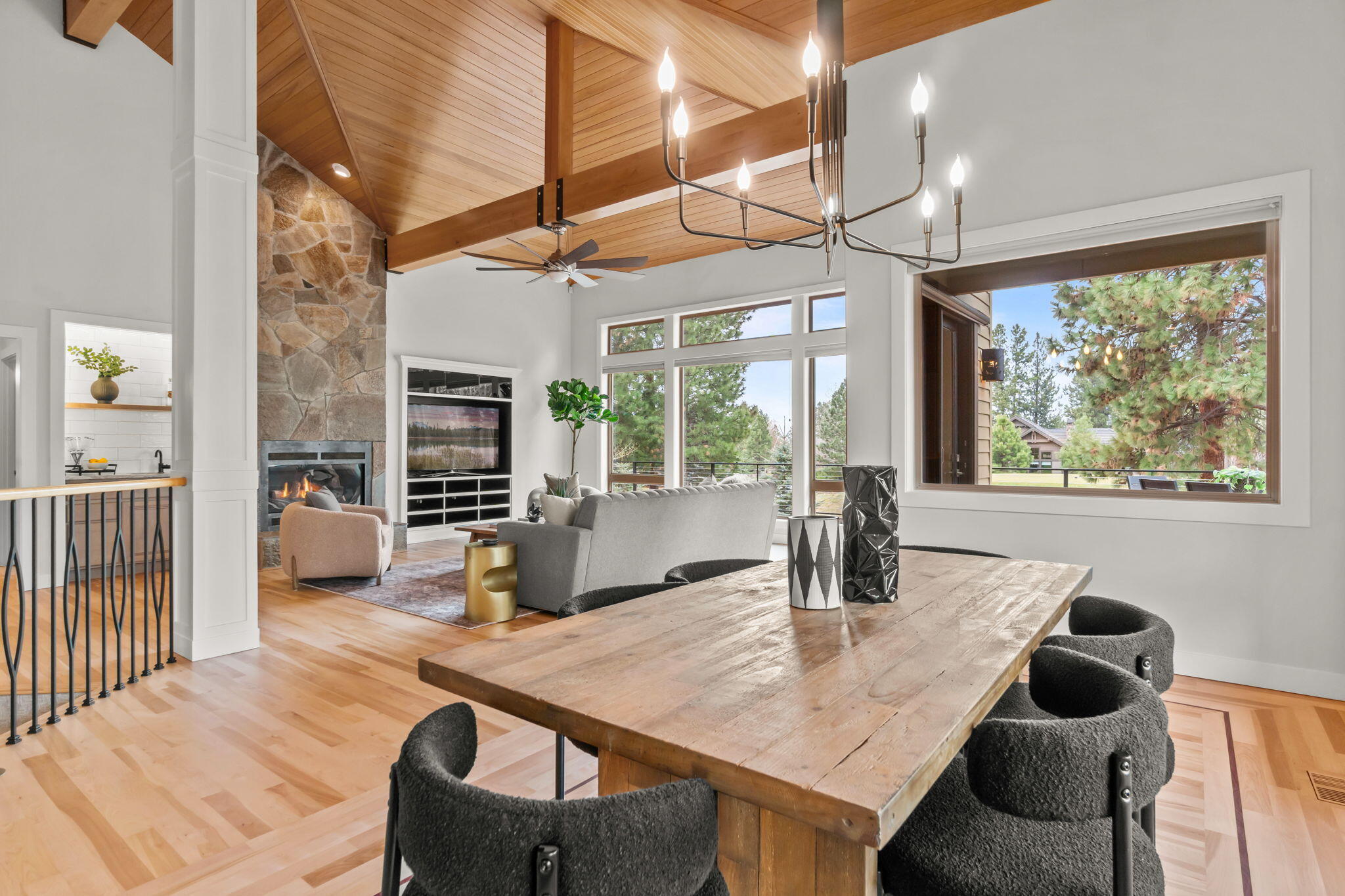 Broken Top - Residential