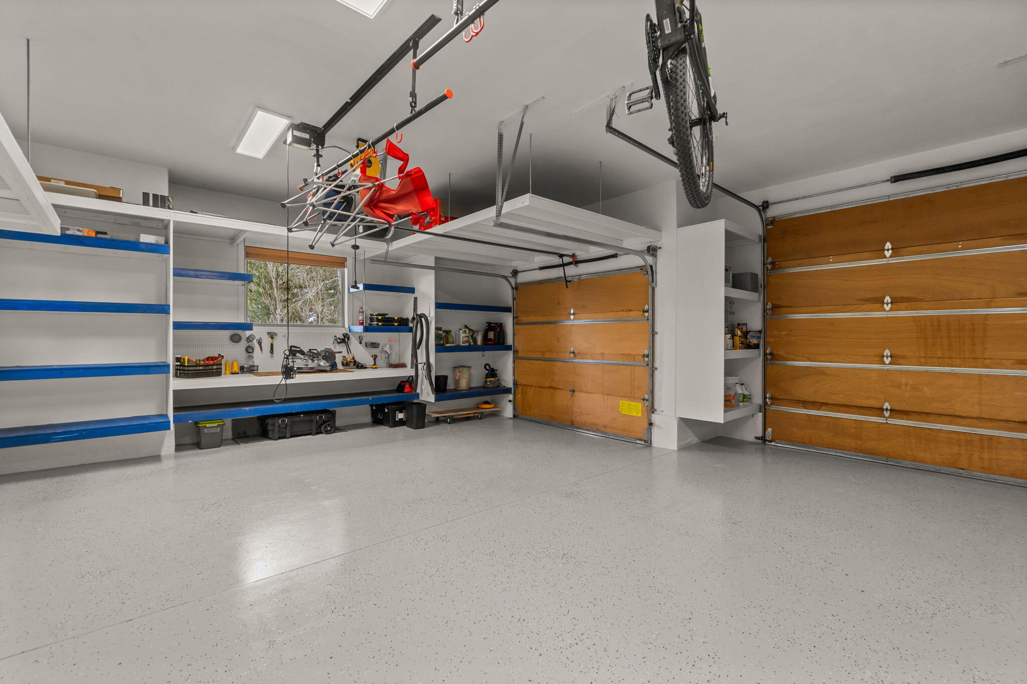 Broken Top - Residential