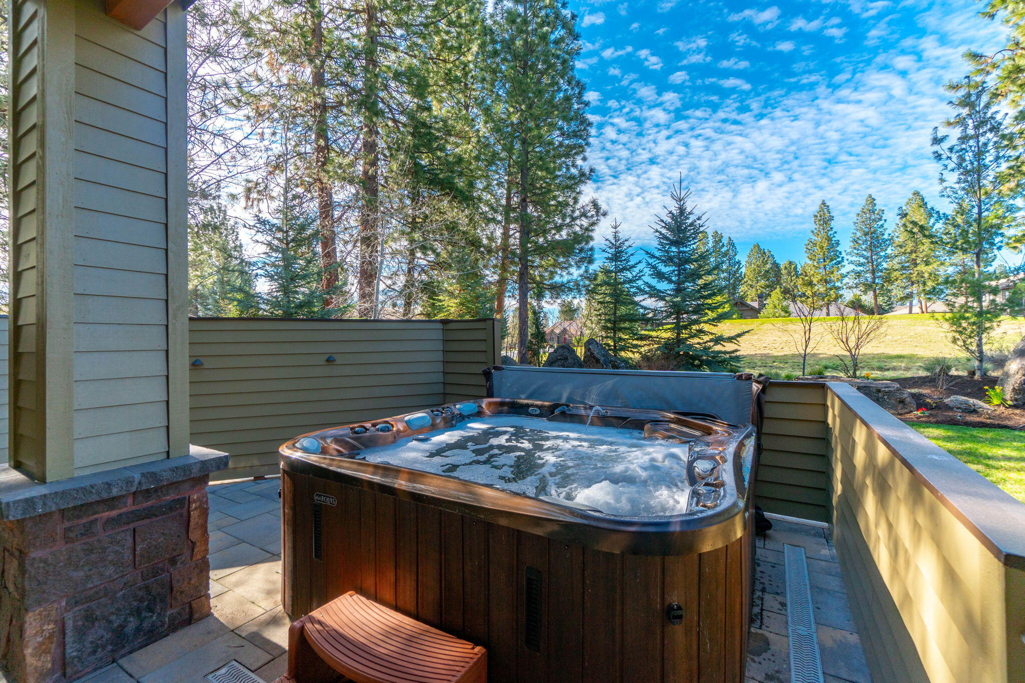 Broken Top - Residential