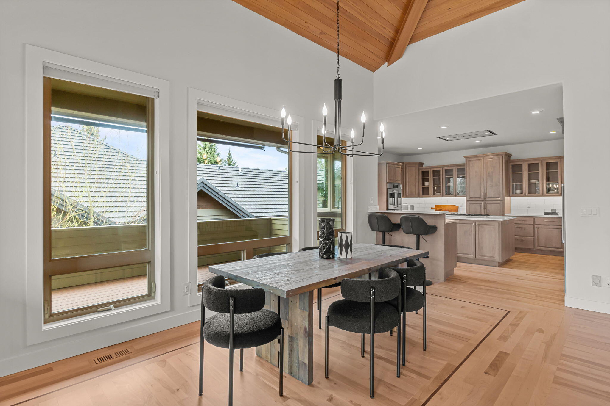 Broken Top - Residential